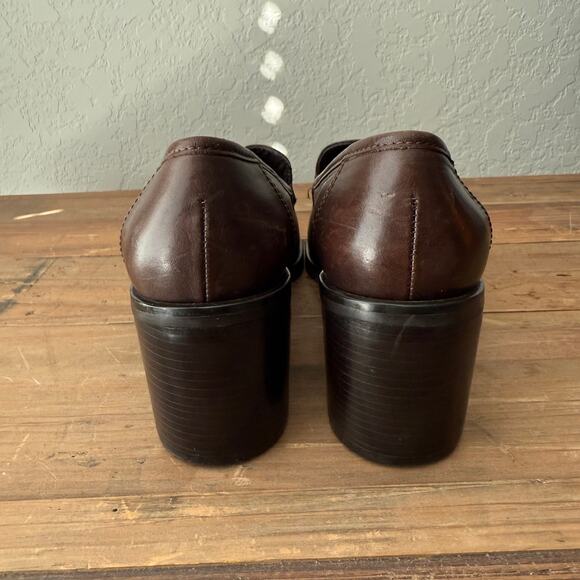 Women's Nine West Dark Brown Heeled Leather Loafer Size 8.5 M - Picture 5 of 9